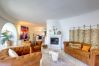 Villa en Marbella - 2042 Elegant Villa with Garden and Heated Pool Villa en Marbella - 2042 Elegant Villa with Garden and Heated Pool