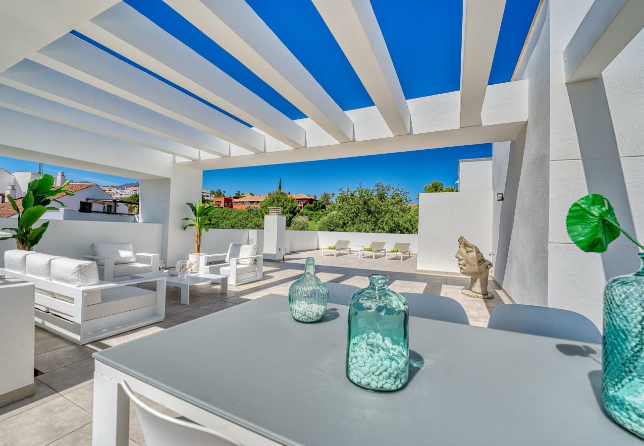 Apartamento en Casares - 3019 Stunning Penthouse with Golf & Sea View