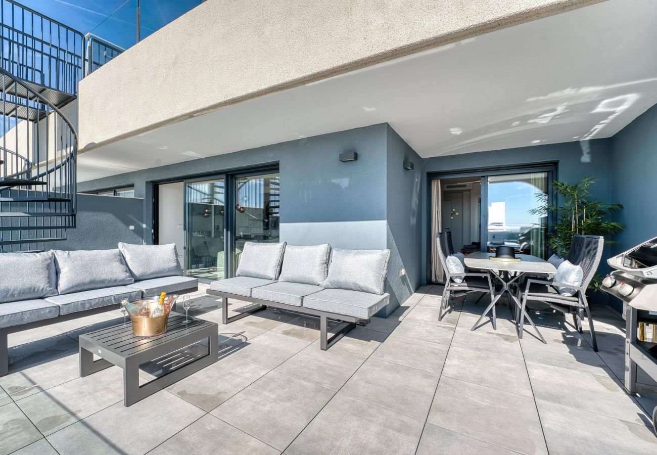 Apartamento en Estepona - 3020 Luxury Duplex with Stunning Africa & Gibralta