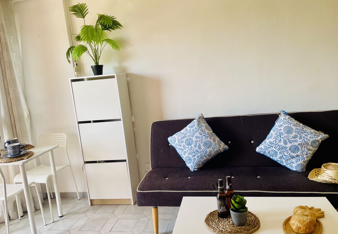 Estudio en Arroyo de la Miel - Estudio Minerva Splash by At Home Costa del Sol