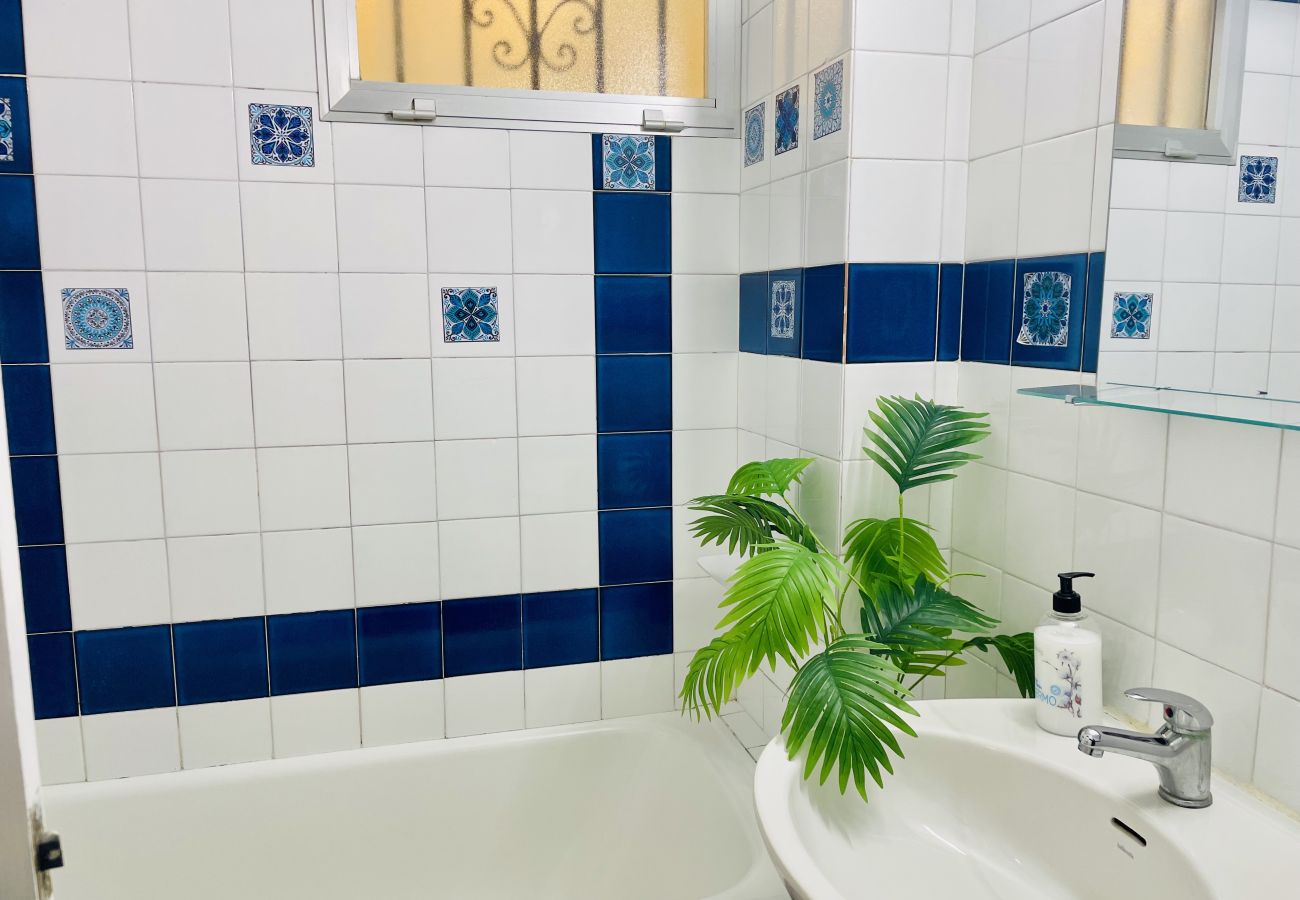 Estudio en Arroyo de la Miel - Estudio Minerva Splash by At Home Costa del Sol