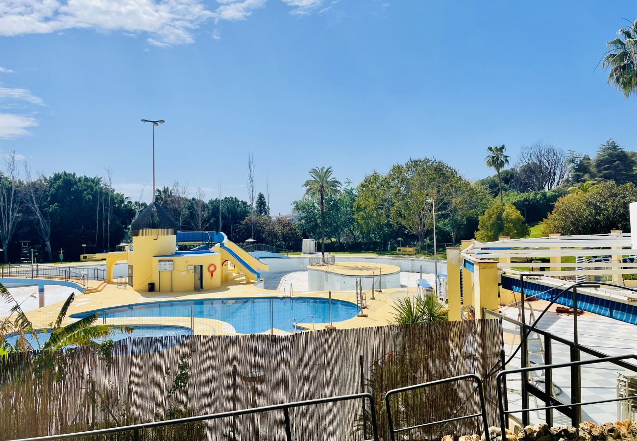 Estudio en Arroyo de la Miel - Estudio Minerva Splash by At Home Costa del Sol