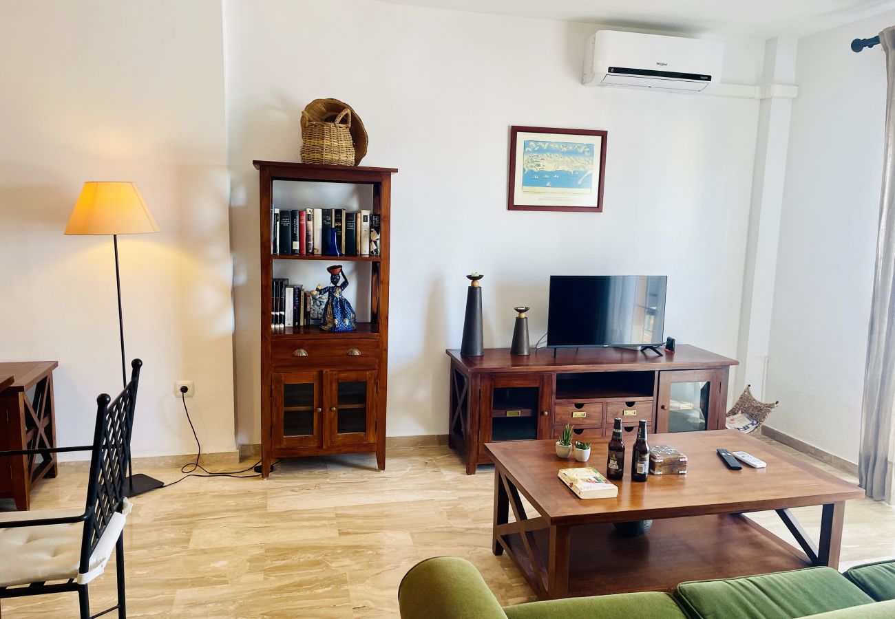 Apartamento en Algarrobo Costa - Albatros 3 by At Home Costa del Sol