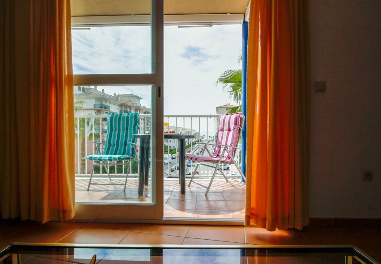 Apartamento en Torrox Costa - Lentiscares 213 by At Home Costa del Sol