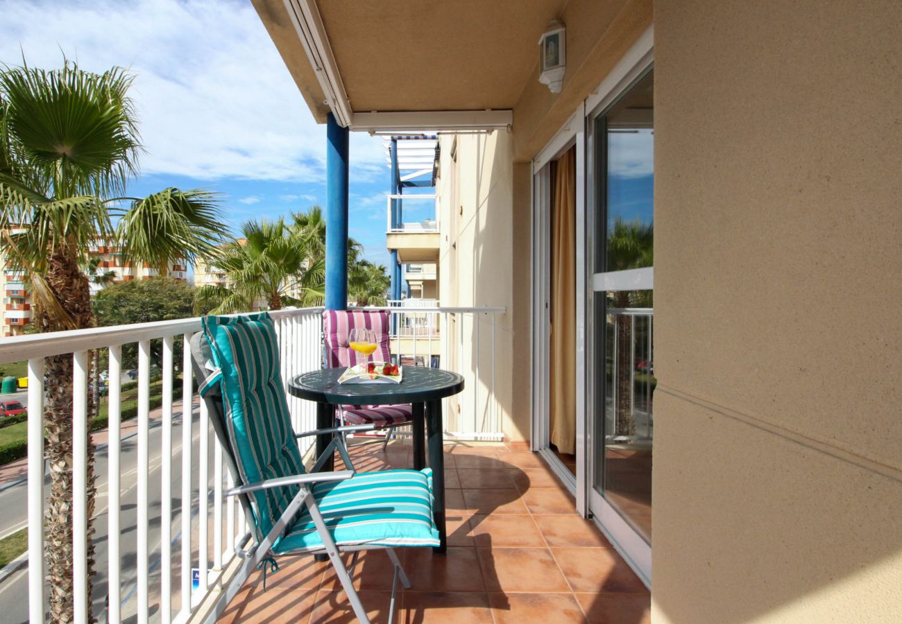 Apartamento en Torrox Costa - Lentiscares 213 by At Home Costa del Sol
