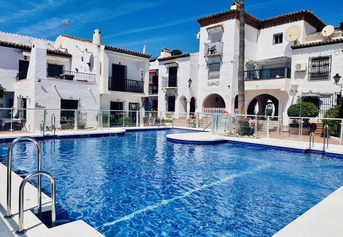 Apartamento en Nerja - Apartamento Azure Burriana by At Home Costa del So