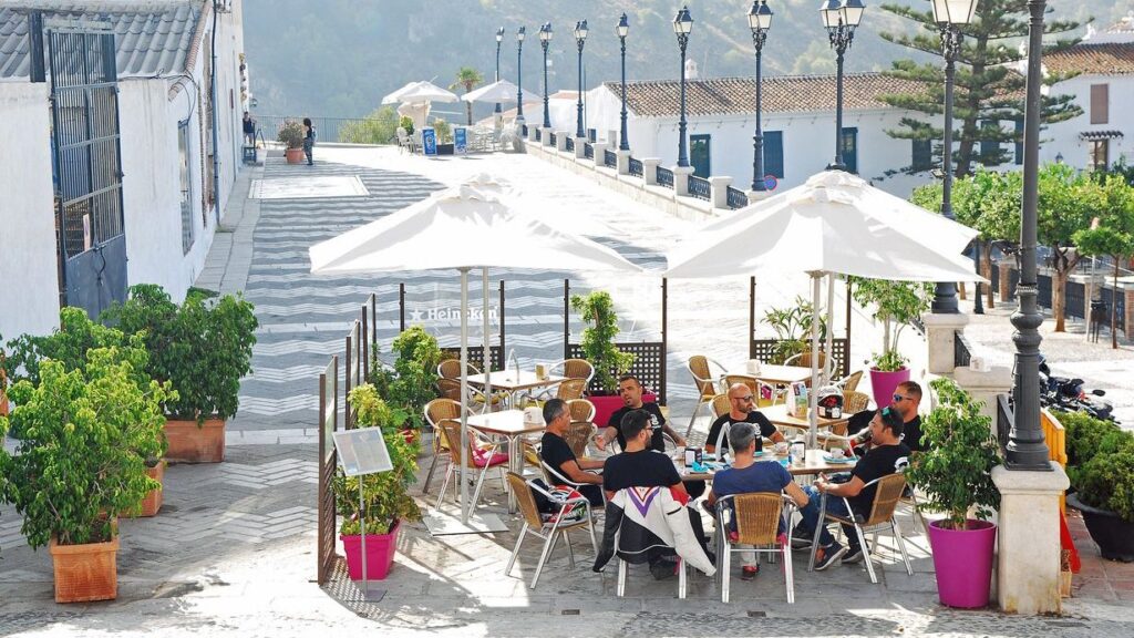 Restaurantes-frigiliana-comida.jpg