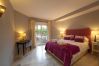 Ferienwohnung in Marbella - 2039 Cozy Beachfront Apartment on Golden Beach Ferienwohnung in Marbella - 2039 Cozy Beachfront Apartment on Golden Beach