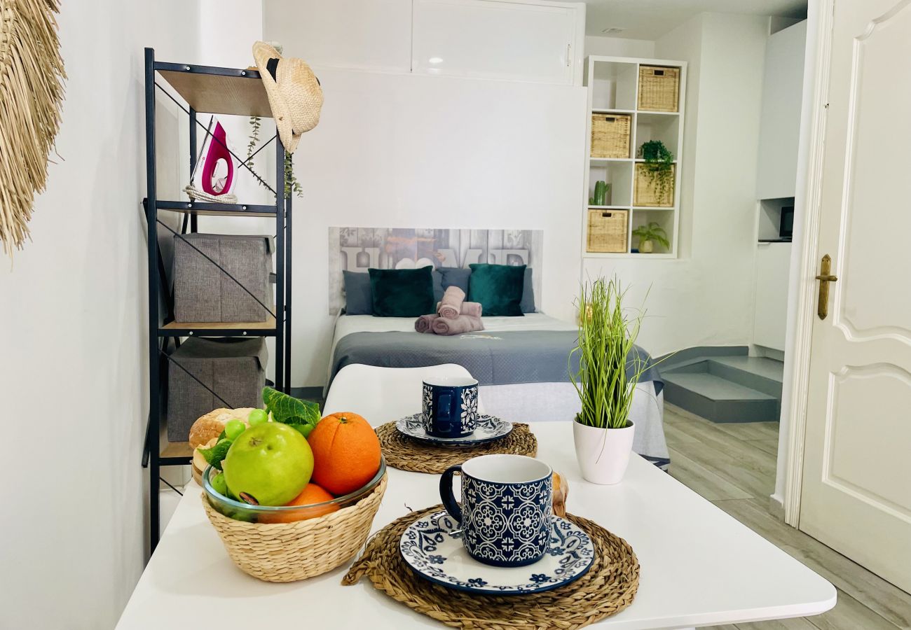 Studio in Nerja - Estudio Playazo Jimena by At Home Costa del Sol