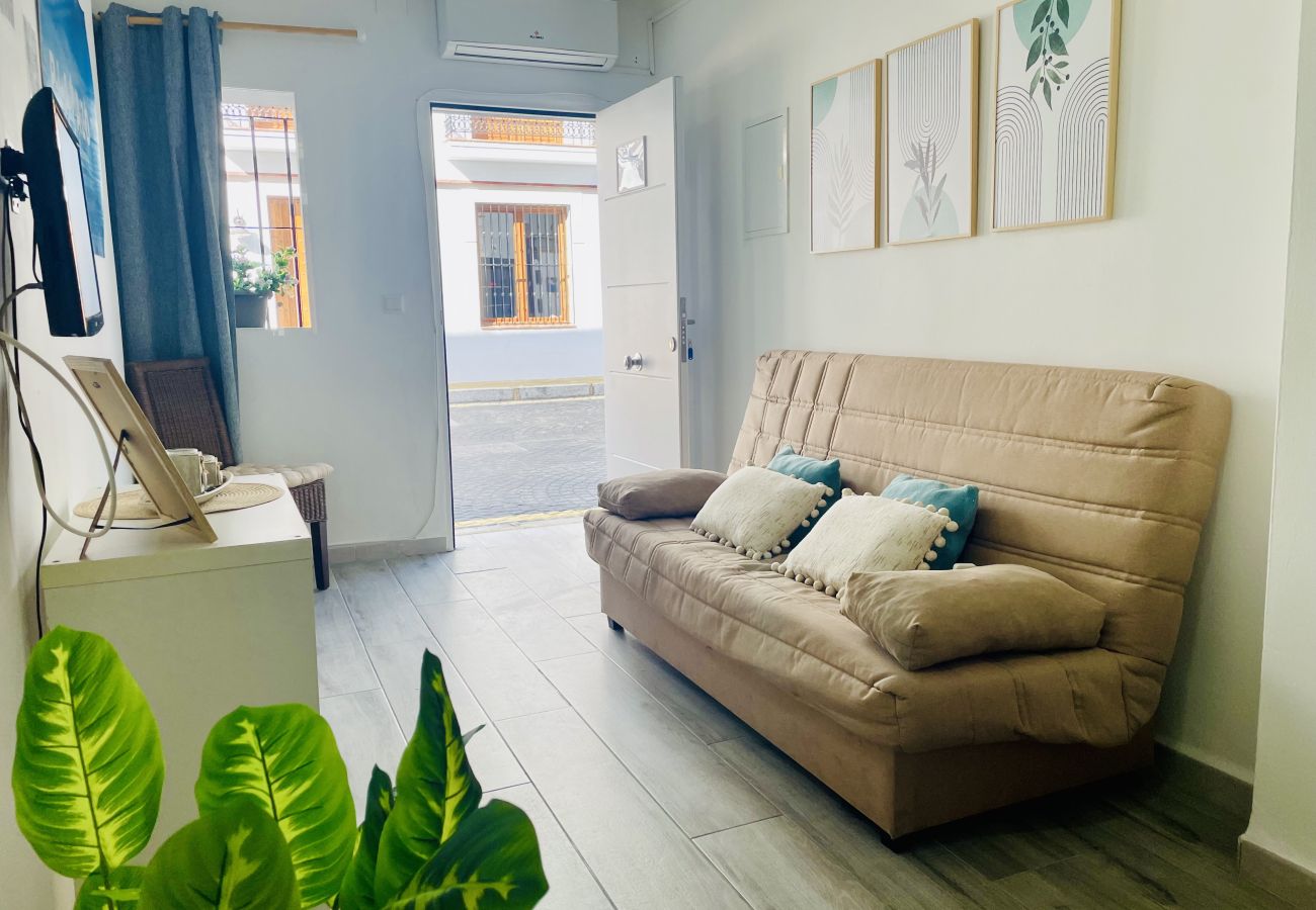 Studio in Nerja - Estudio Playazo Jimena by At Home Costa del Sol