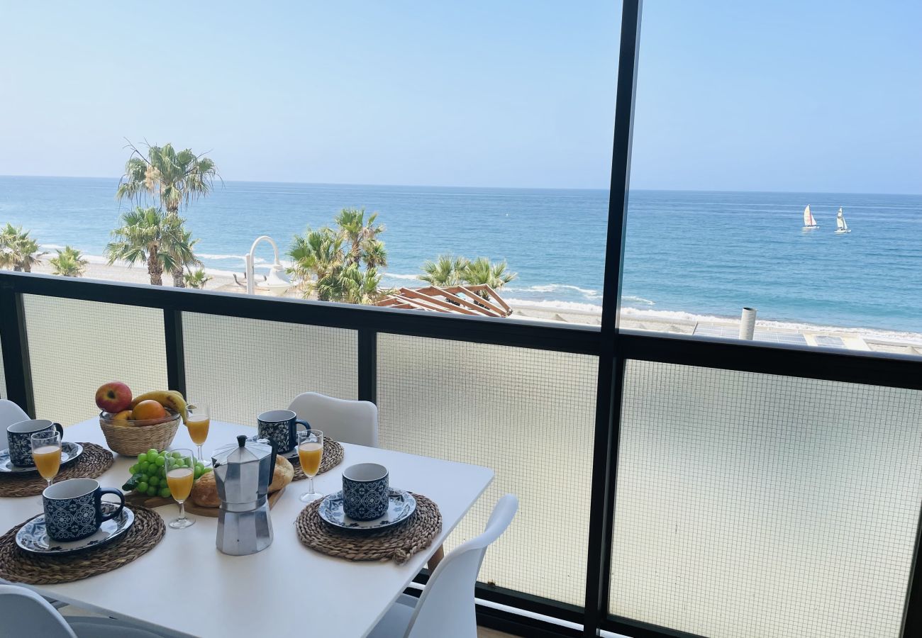 Ferienwohnung in La Herradura - APARTAMENTO SOL Y MAR LA HERRADURA