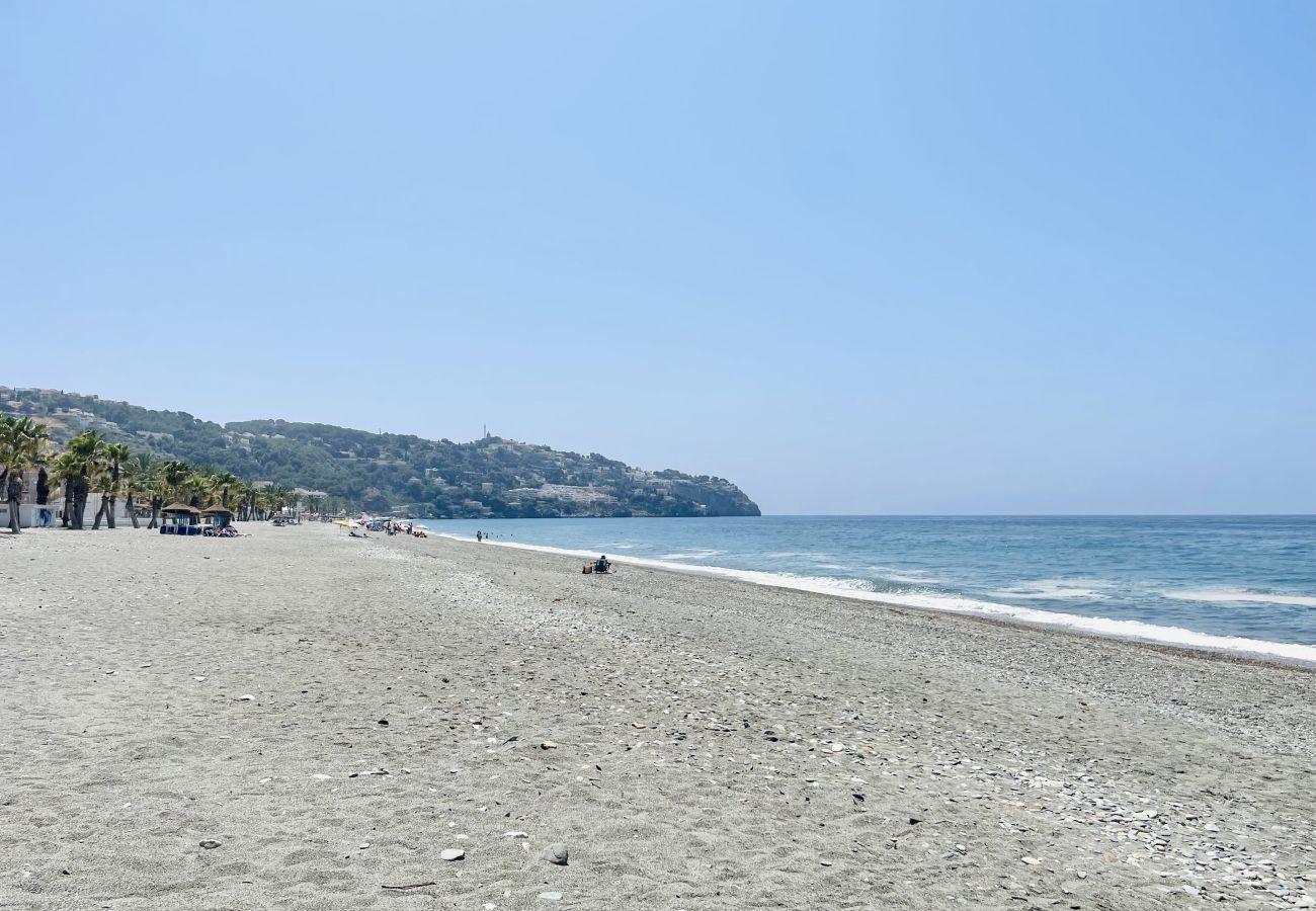 Ferienwohnung in La Herradura - APARTAMENTO SOL Y MAR LA HERRADURA