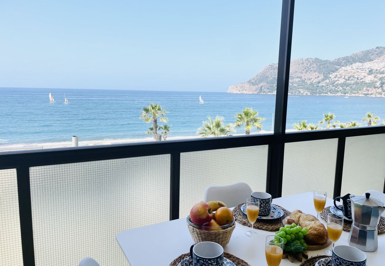 Ferienwohnung in La Herradura - APARTAMENTO SOL Y MAR LA HERRADURA