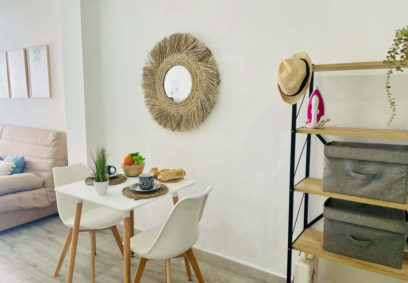 Studio in Nerja - Estudio Playazo Jimena by At Home Costa del Sol