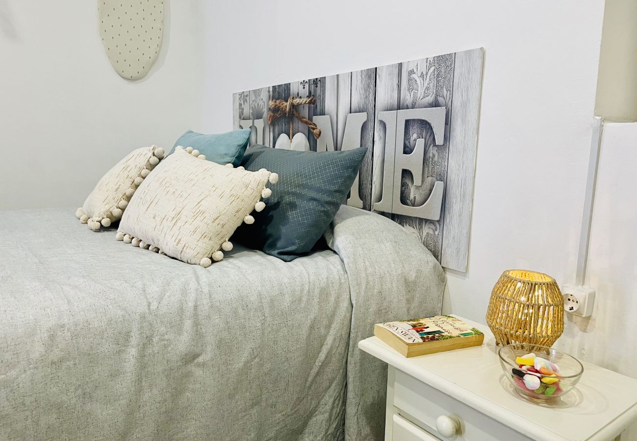 Studio in Nerja - Estudio Playazo Jimena by At Home Costa del Sol