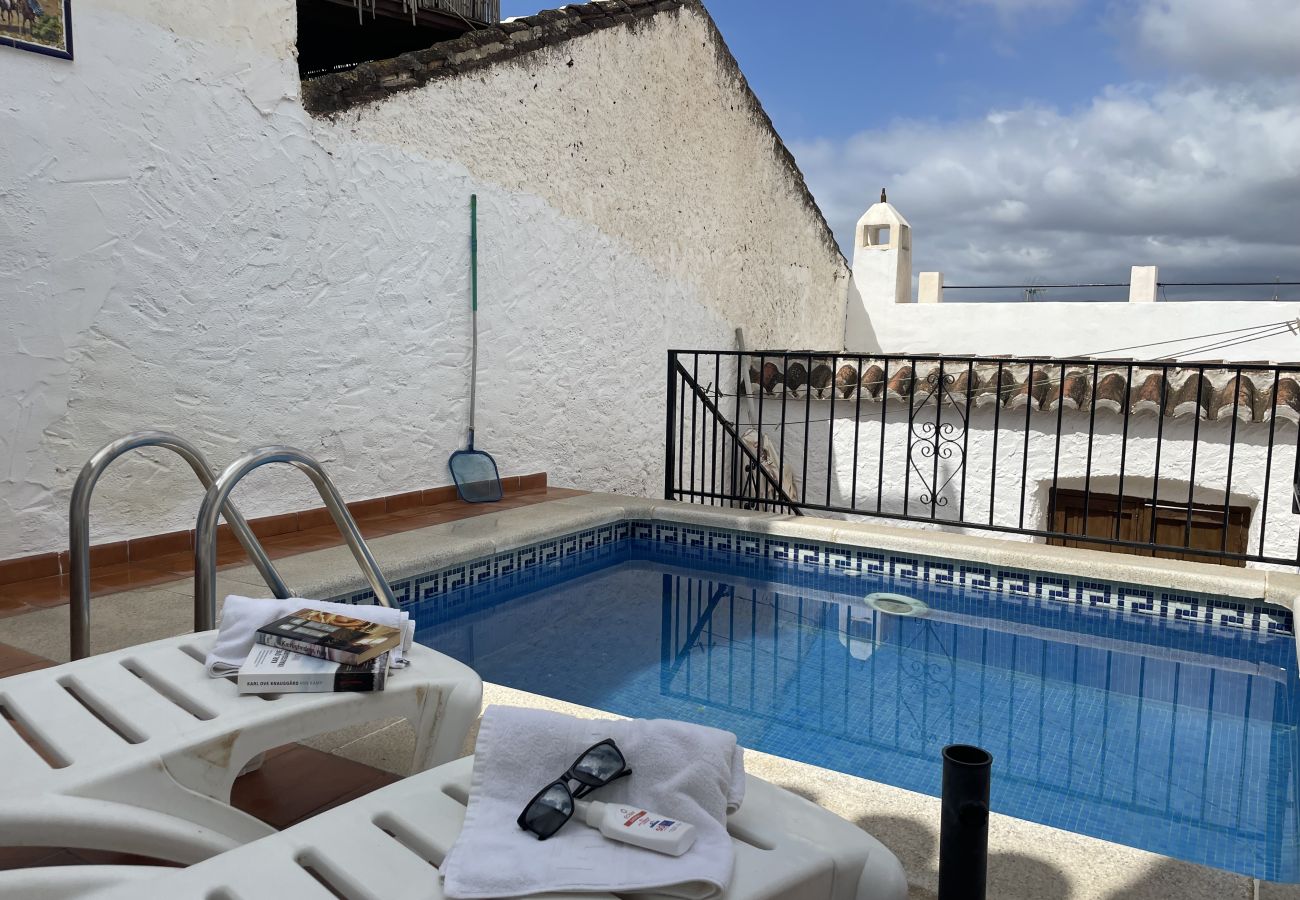 House in Maro - Casa Paquita con piscina privada en Maro By At Hom