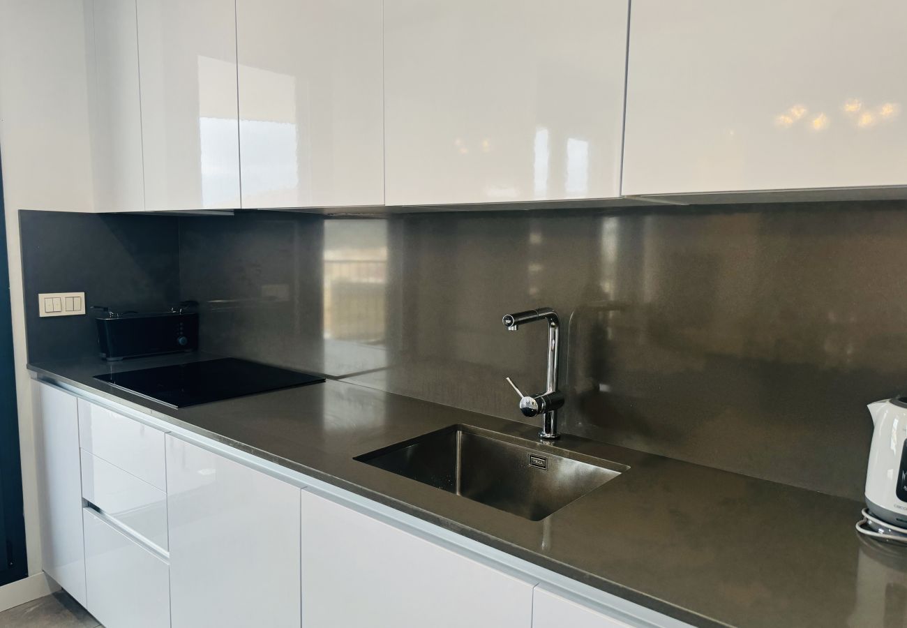 Apartment in Málaga - Piso en Torre Martirico en el centro de Malaga