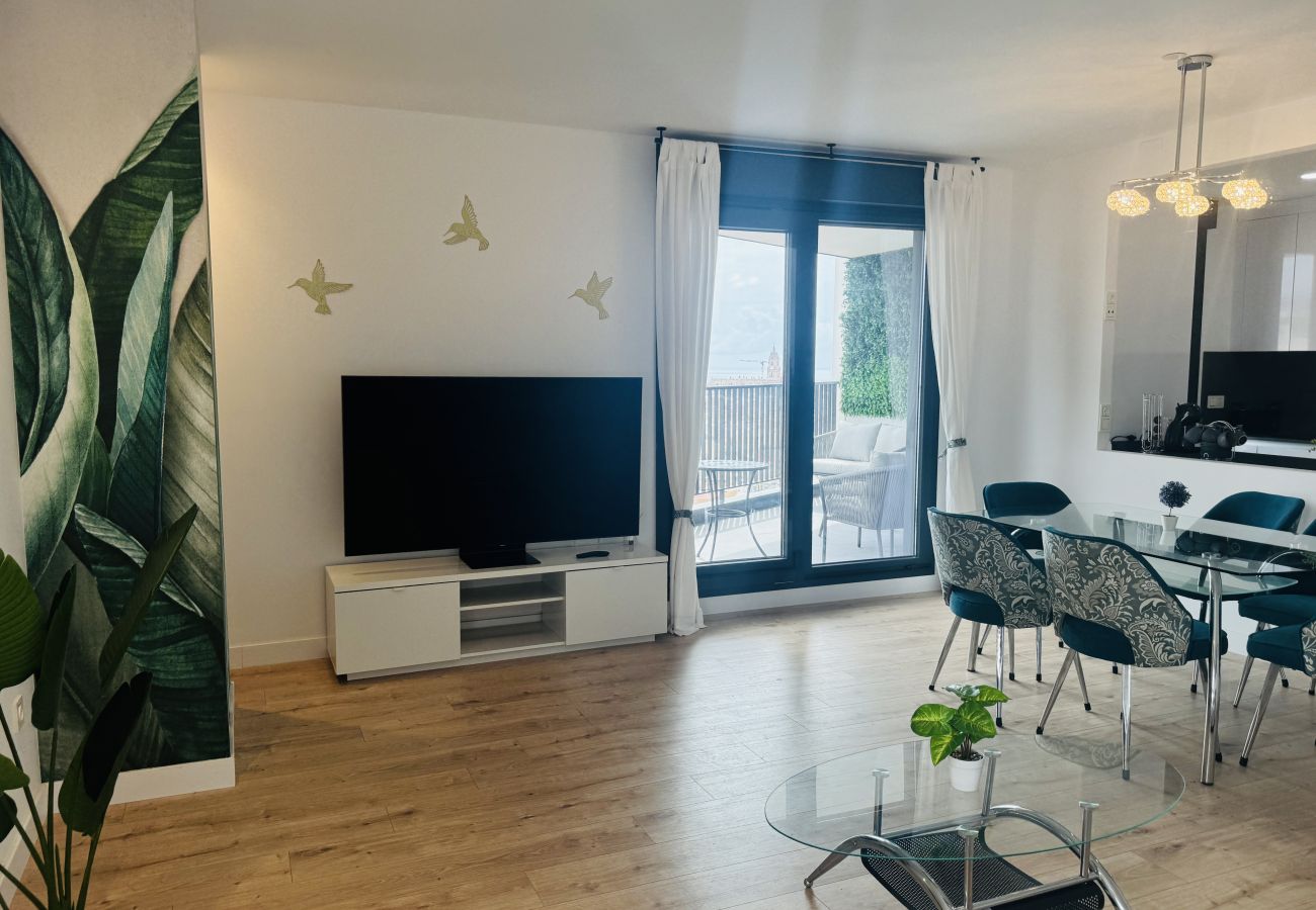 Apartment in Málaga - Piso en Torre Martirico en el centro de Malaga