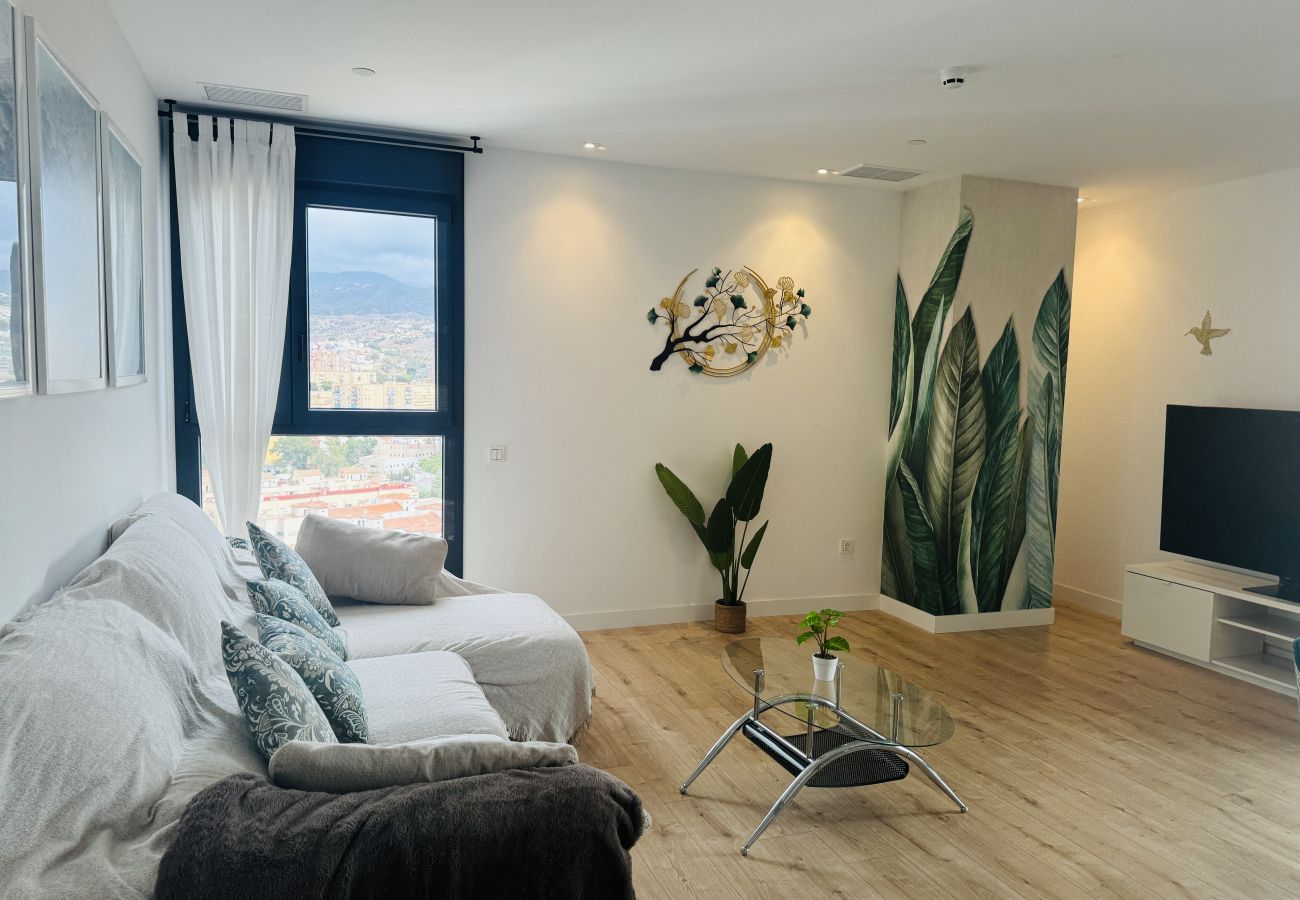 Apartment in Málaga - Piso en Torre Martirico en el centro de Malaga