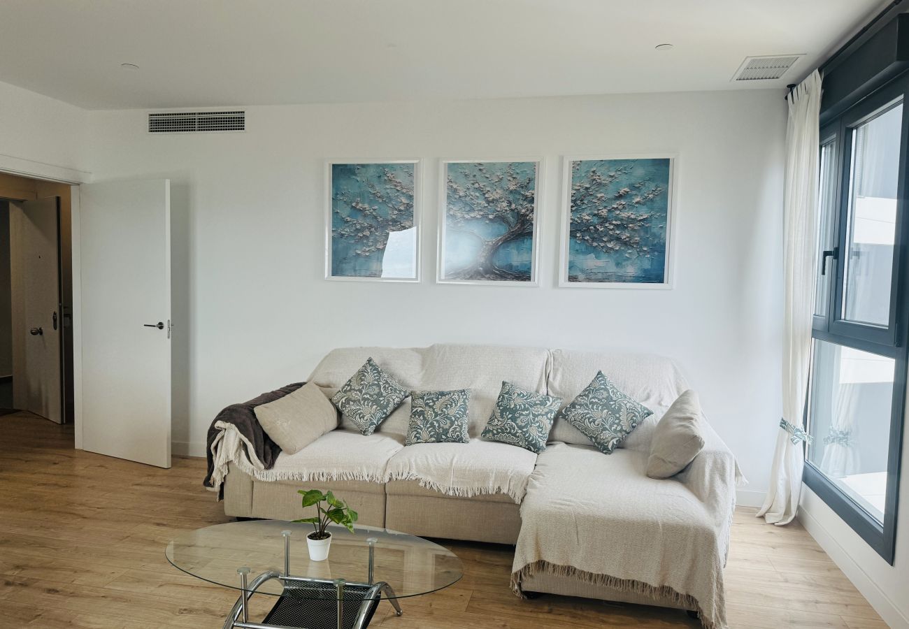 Apartment in Málaga - Piso en Torre Martirico en el centro de Malaga