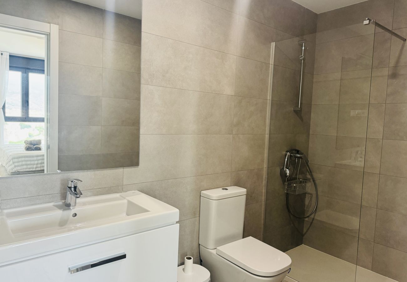 Apartment in Málaga - Piso en Torre Martirico en el centro de Malaga