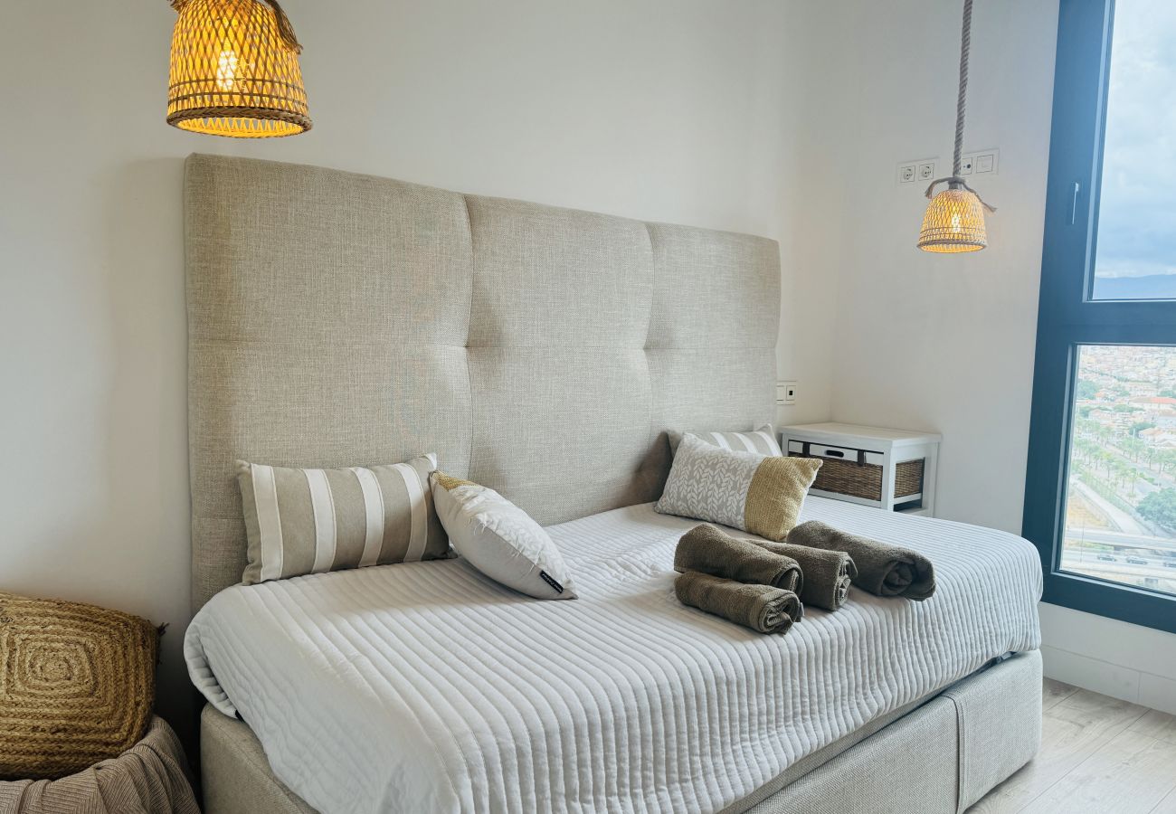 Apartment in Málaga - Piso en Torre Martirico en el centro de Malaga