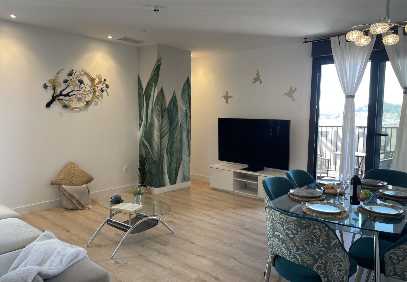 Apartment in Málaga - Piso en Torre Martirico en el centro de Malaga