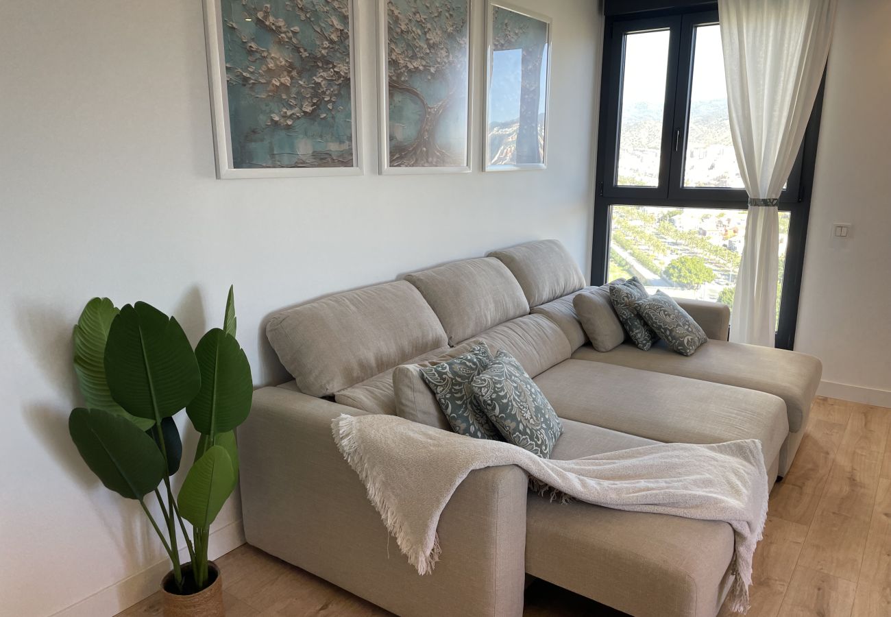 Apartment in Málaga - Piso en Torre Martirico en el centro de Malaga