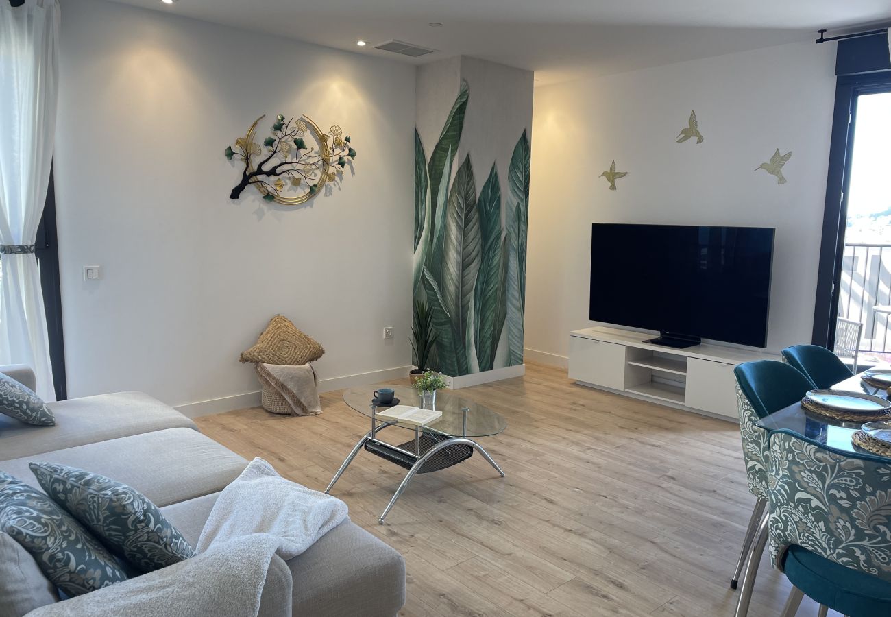 Apartment in Málaga - Piso en Torre Martirico en el centro de Malaga