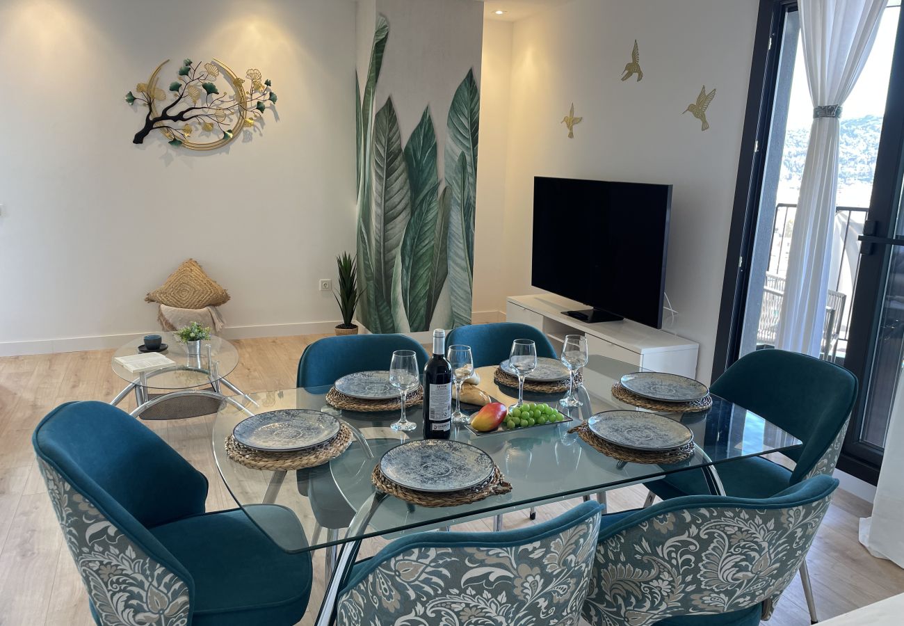 Apartment in Málaga - Piso en Torre Martirico en el centro de Malaga