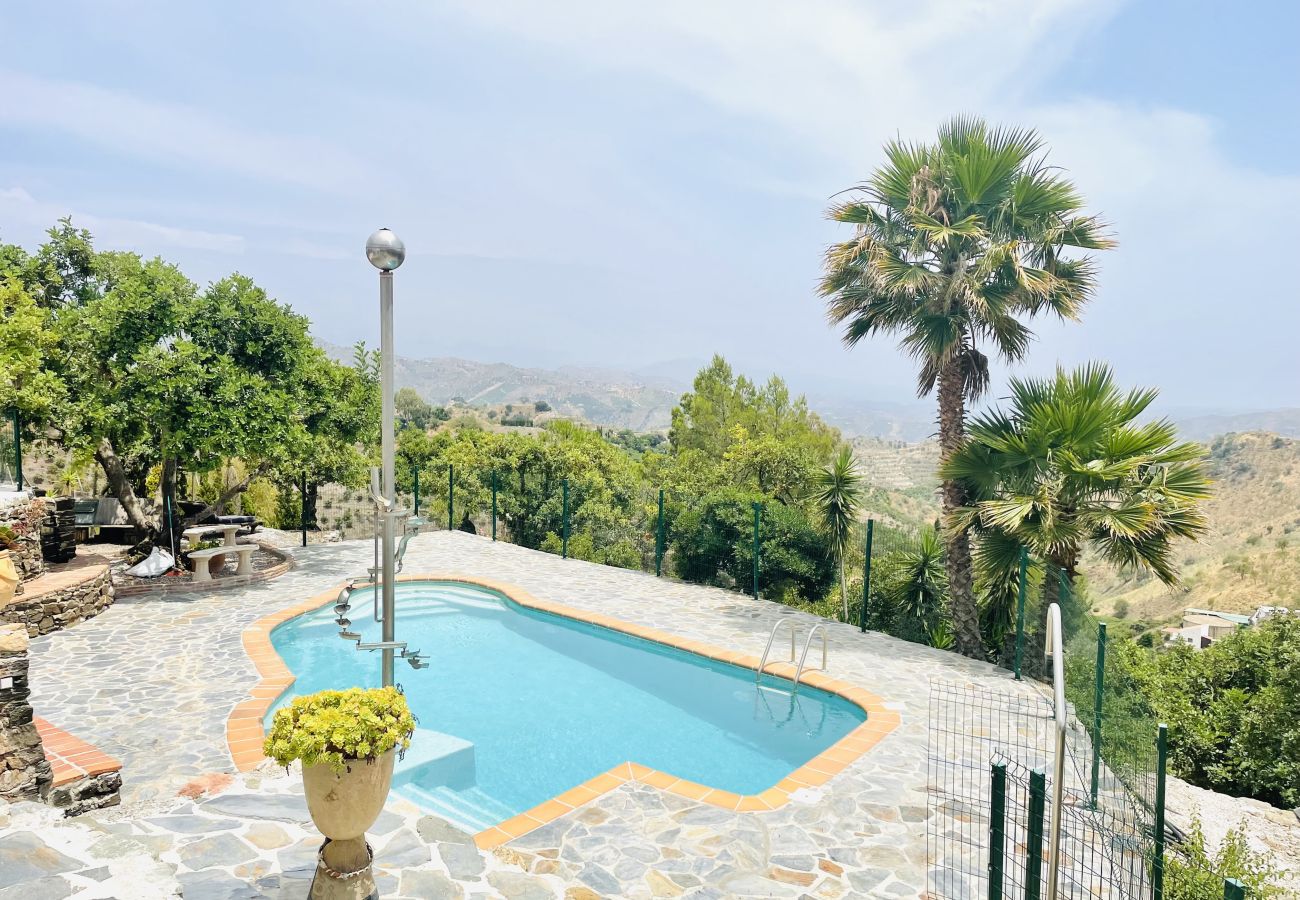 Cottage in Comares - Casa Rural Comares con piscina privada by At Home