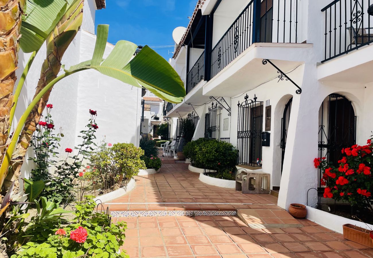 Apartment in Nerja - Apartamento Azure Burriana by At Home Costa del So