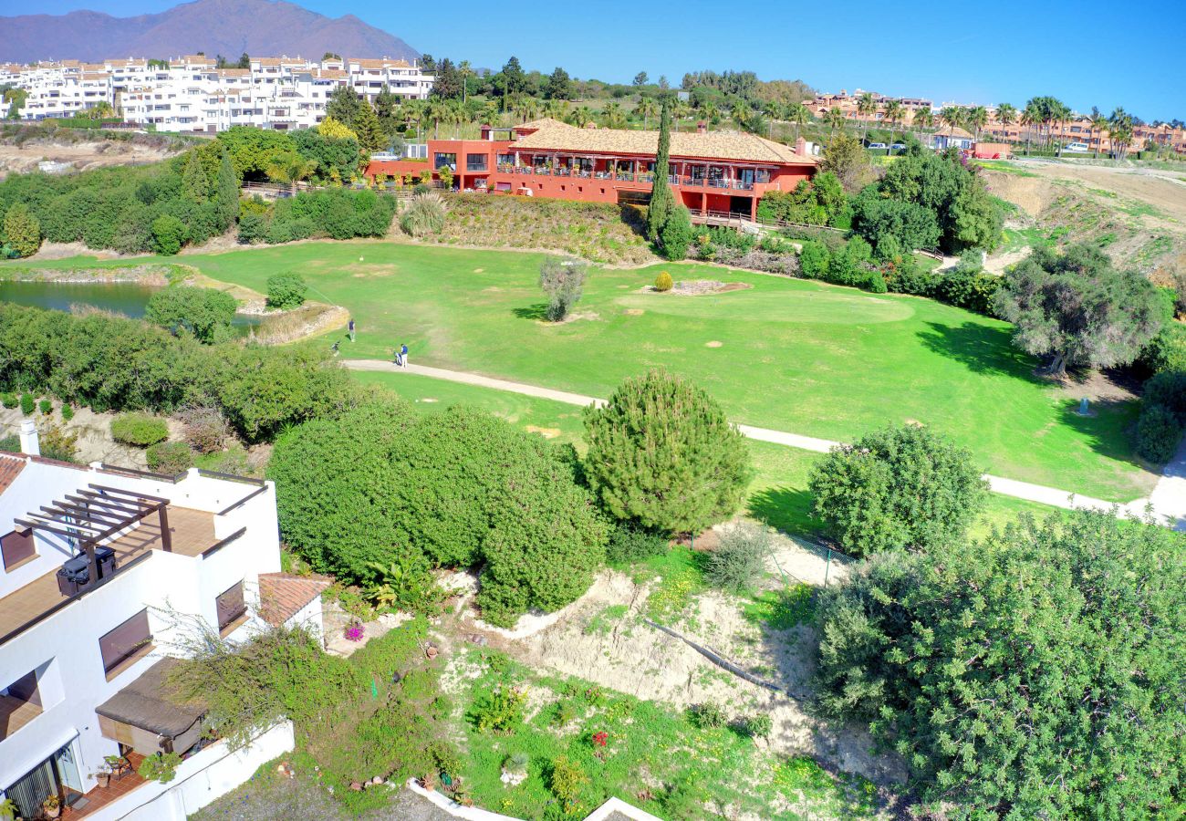 Appartement à Casares - 3019 Stunning Penthouse with Golf & Sea View