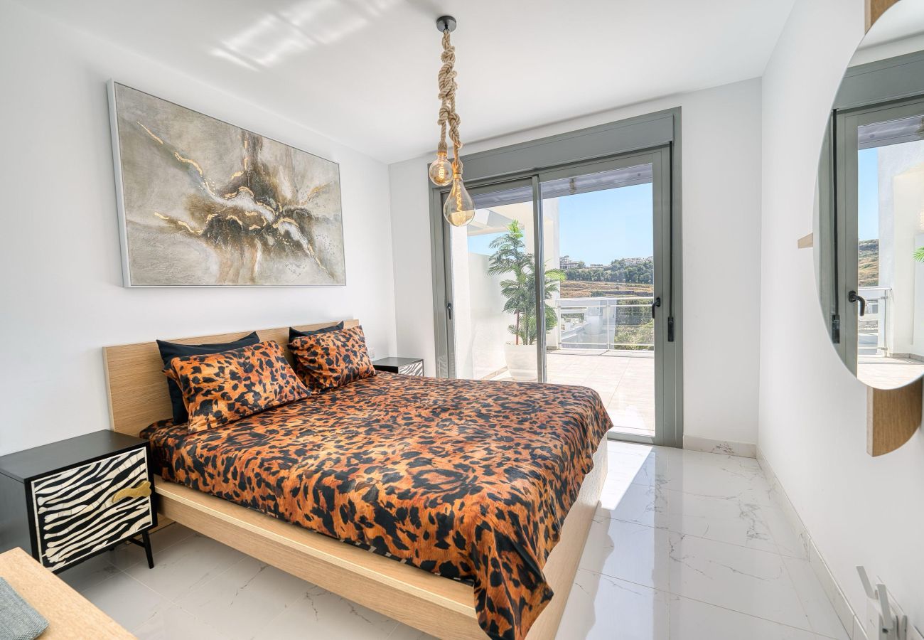 Appartement à Casares - 3019 Stunning Penthouse with Golf & Sea View
