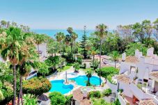 Appartamento a Marbella - 1104 Charming Beachfront Apartment on...