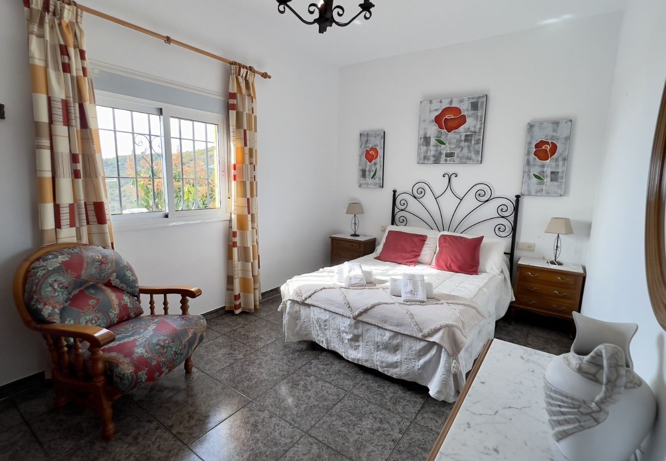 Villa a Torrox - Villa Paco by At Home Costa del Sol