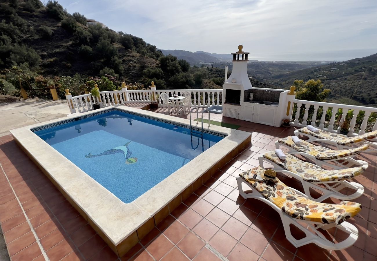 Villa a Torrox - Villa Paco by At Home Costa del Sol