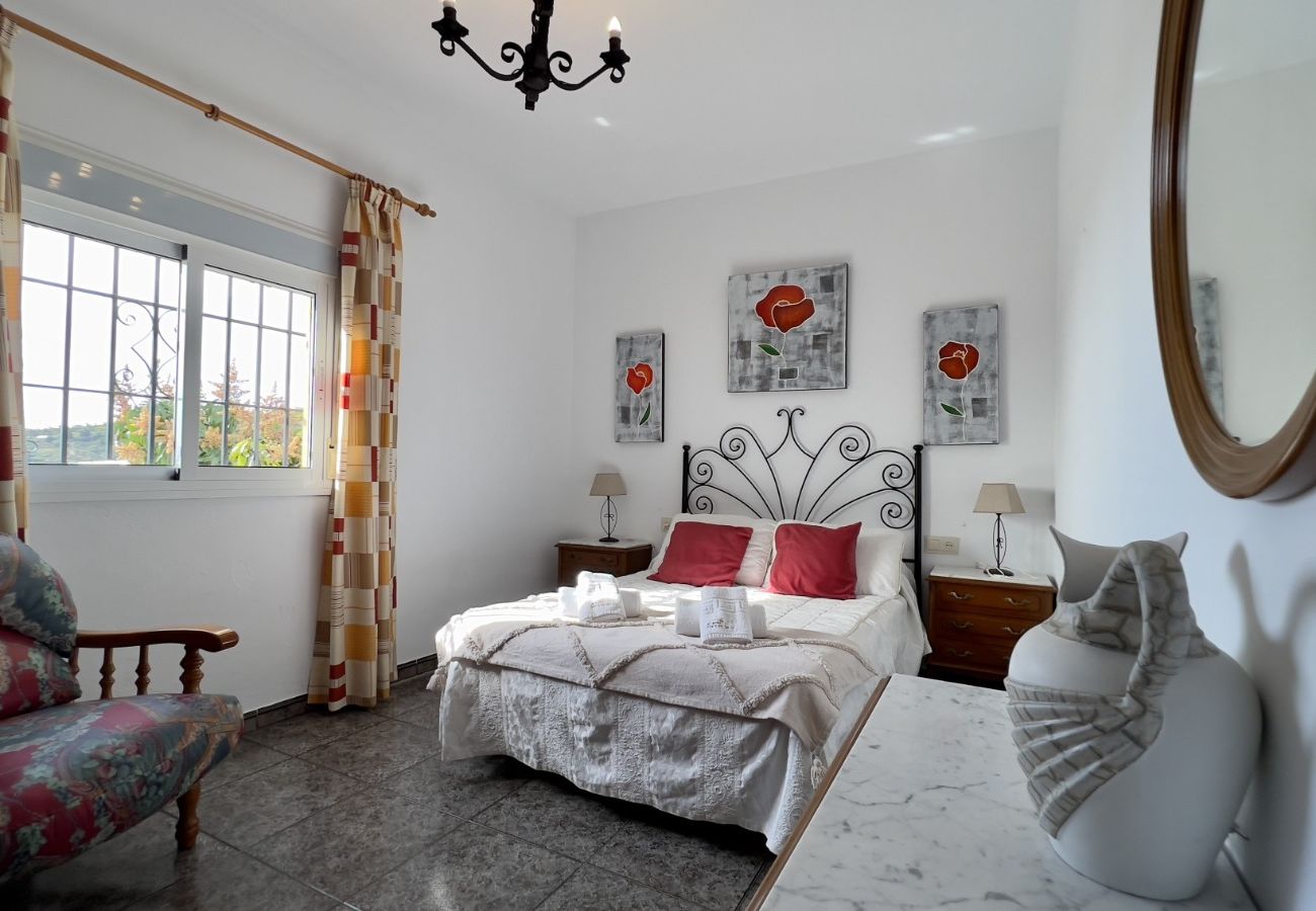 Villa a Torrox - Villa Paco by At Home Costa del Sol