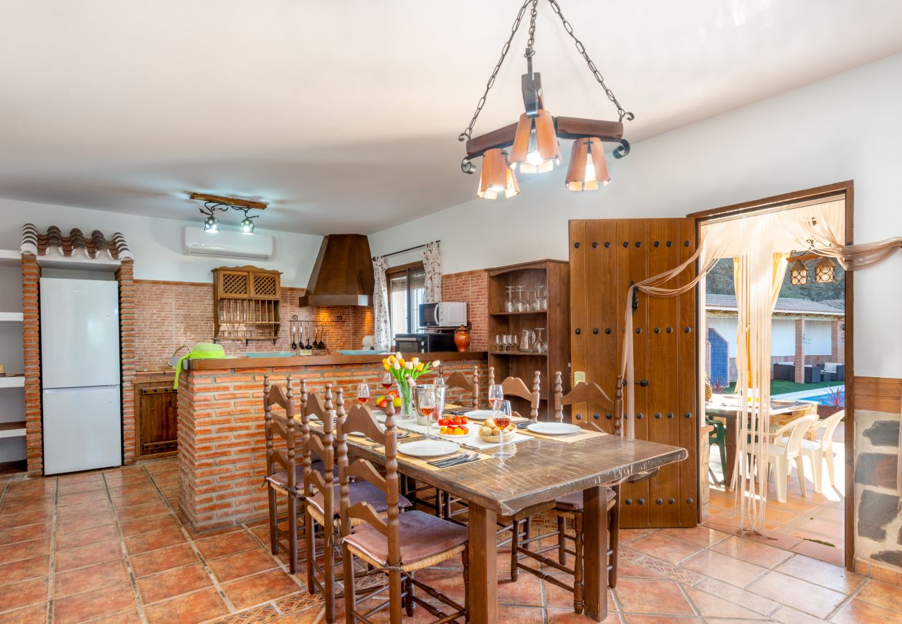 Villa a Torrox - Villa La Coscoja by At Home Costa del Sol
