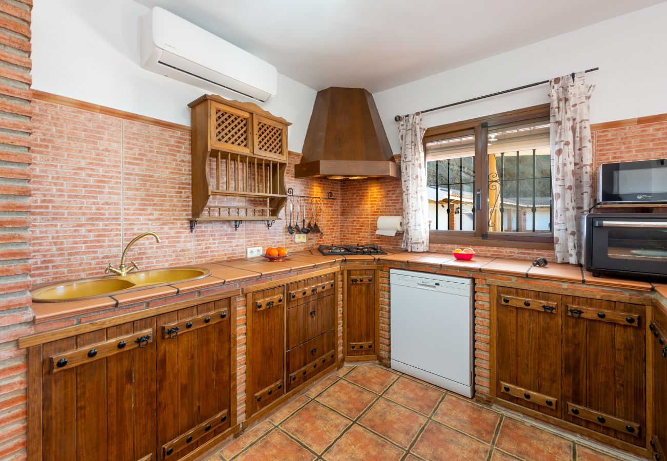 Villa a Torrox - Villa La Coscoja by At Home Costa del Sol