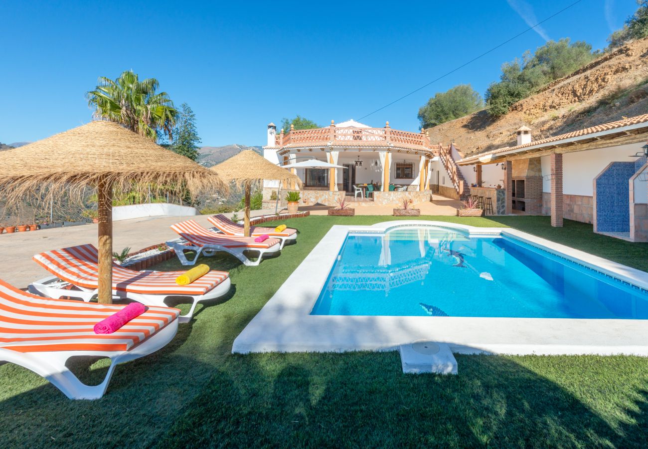 Villa a Torrox - Villa La Coscoja by At Home Costa del Sol