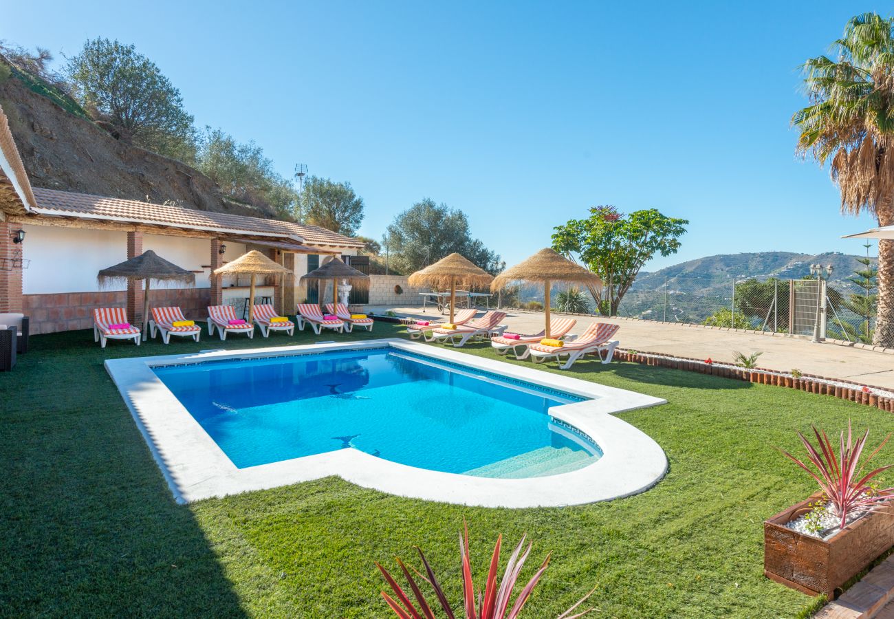 Villa a Torrox - Villa La Coscoja by At Home Costa del Sol