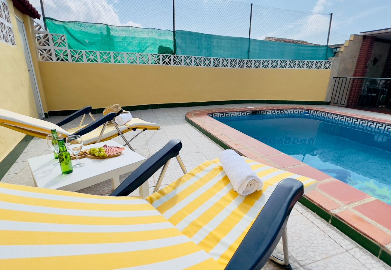 Casa em Torrox - Casa Godoy con piscina by At Home Costa del Sol