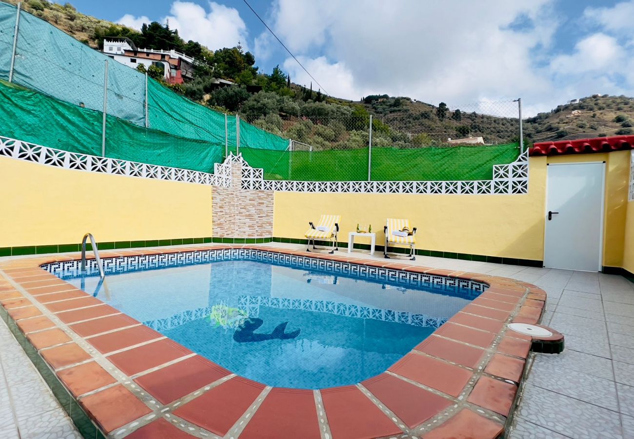 Casa em Torrox - Casa Godoy con piscina by At Home Costa del Sol