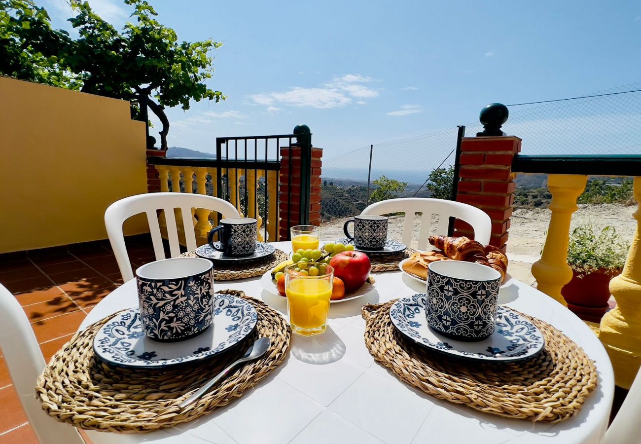Casa em Torrox - Casa Godoy con piscina by At Home Costa del Sol
