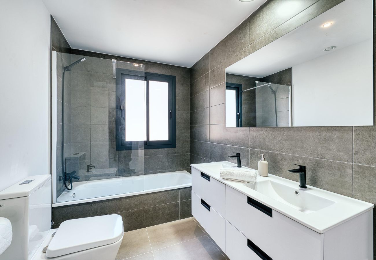 Casa geminada em Estepona - 3023 Modern Townhouse in Cancelada