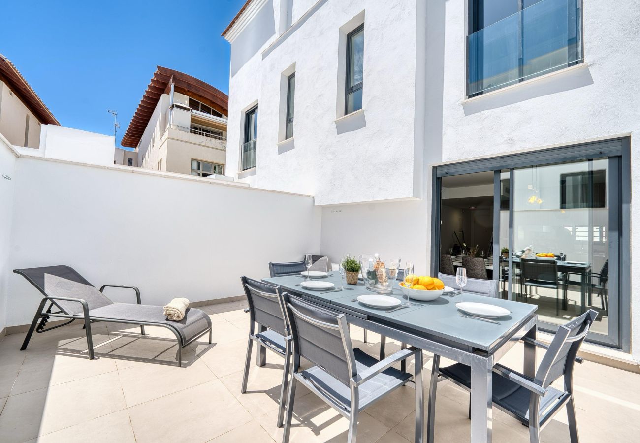 Casa geminada em Estepona - 3023 Modern Townhouse in Cancelada