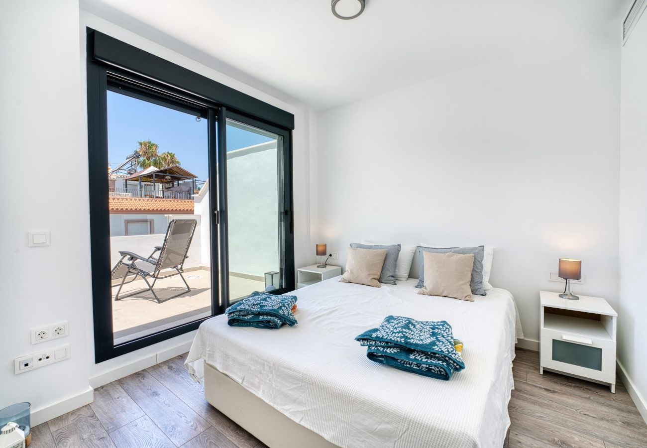 Casa geminada em Estepona - 3023 Modern Townhouse in Cancelada