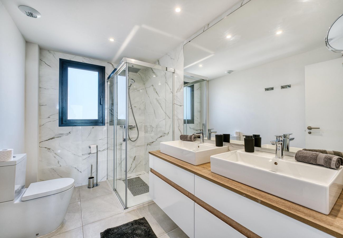 Apartamento em Estepona - 3020 Luxury Duplex with Stunning Africa & Gibralta